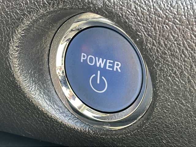 トヨタ シエンタ G 長野県 2019(令1)年 6.3万km ホワイトパールクリスタルシャイン トヨタセーフティセンス/純正メモリナビフルセグTV/バックカメラ/両側パワースライドドア/プッシュスタート/クルーズコントロール/レーンキープアシスト/純正フロアマット/保証書