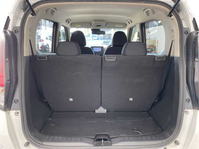 日産 デイズ ハイウェイスターG ターボ 兵庫県 2020(令2)年 6.4万km ホワイトパール ・エマージェンシーブレーキ/・車線逸脱警報/・オートハイビーム/・標識認識機能/・前後コーナーセンサー/・ふらつき警報/・純正ナビ＆フルセグ＆BT＆CD＆AUX/・全方位カメラ/・スマートキー/・プッシュスタート/・LEDヘッドライト/・フォグ/・オートライト/・フロアマット/・ステアリングスイッチ/・電動格納ミラー/・アイドリングストップ/・横滑り防止装置