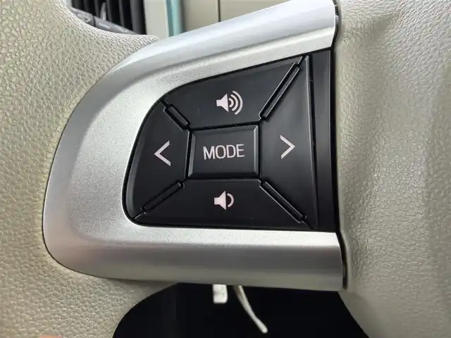 ダイハツ ムーヴ キャンバス X LTD SA Ⅱ 愛知県 2016(平28)年 5.4万km パールホワイトⅢ/ファインミントメタリック 2トーン 純正7インチナビ/（TV/AM/FM/CD/AUX）/バックカメラ/両側パワースライドドア/純正フロアマット/社外AW/オートライト/プッシュスタート/スマートキー/スペアキー/ドアバイザー/ベンチシート/ステアリングリモコン/電動格納見ミラー