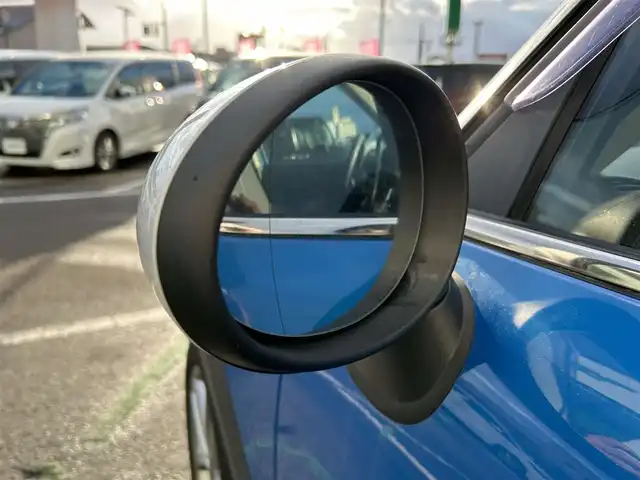 ＭＩＮＩ ミニ クロスオーバー クーパー S 長崎県 2014(平26)年 2.6万km トゥルーブルーM /社外ナビ/（ＡＭ/ＦＭ/CD/DVD/Bluetooth/フルセグTV）//オートライト//スマートキー×２/プッシュスタート//LEDヘッドライト//オートライト//純正フロアマット//盗難防止装置//純正１７インチアルミホイール//社外フロアマット//バックカメラ(モニターにうつらず)