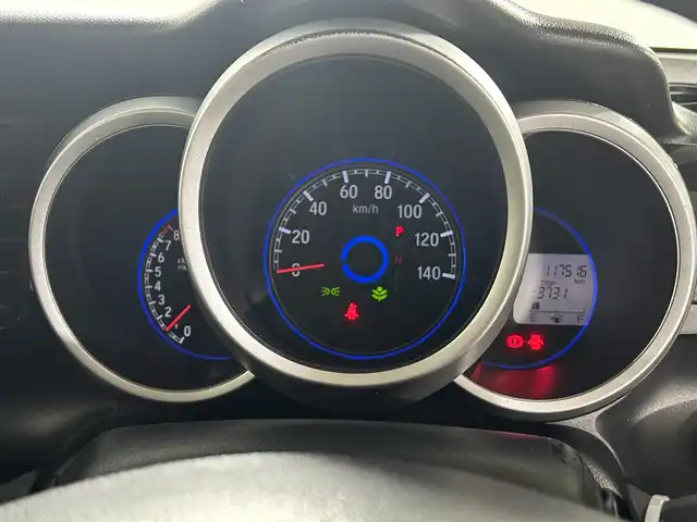 ホンダ Ｎ ＢＯＸ カスタム G Lパッケージ 佐賀県 2016(平28)年 11.8万km プレミアムホワイトパールⅡ 片側パワースライドドア/ビルトインETC/純正HIDヘッドライト/オートライト/フォグライト/ドアバイザー/フロアマット/純正14インチアルミホイール/ISOFIX/ベンチシート/チップアップシート/後席サンシェード/電動格納ミラー/ウインカーミラー/横滑り防止装置/ABS/プッシュスタート/スマートキー