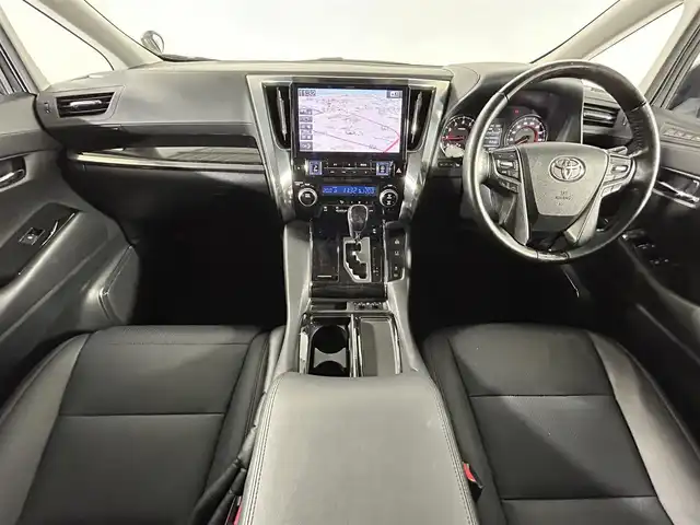 トヨタ アルファード S Cパッケージ 佐賀県 2019(令1)年 3.8万km ブラック 社外11型ナビ/（ＡＭ/ＦＭ/CD/DVD/Bluetooth/フルセグTV）/後席12.8型モニター /バックカメラ/クルーズコントロール(追従あり)/前後ドライブレコーダー/両側パワースライドドア/衝突被害軽減システム/セーフティセンス/クリアランスソナー/レーンアシスト/エアシート/シートヒーター/ステアリングヒーター/前席・セカンドシートパワーシート/オットマン/ビルトインETC/デジタルインナーミラー/ブラインドスポットモニター/LEDヘッドライト/フォグランプ/ダブルエアコン/盗難防止装置/横滑り防止装置/オートライト/オートマチックハイビーム/スマートキー/プッシュスタート/純正フロアマット/純正18インチアルミホイール/ステアリングスイッチ/電動格納ミラー/ドアバイザー