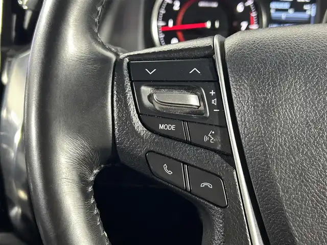 トヨタ アルファード S Cパッケージ 佐賀県 2019(令1)年 3.8万km ブラック 社外11型ナビ/（ＡＭ/ＦＭ/CD/DVD/Bluetooth/フルセグTV）/後席12.8型モニター /バックカメラ/クルーズコントロール(追従あり)/前後ドライブレコーダー/両側パワースライドドア/衝突被害軽減システム/セーフティセンス/クリアランスソナー/レーンアシスト/エアシート/シートヒーター/ステアリングヒーター/前席・セカンドシートパワーシート/オットマン/ビルトインETC/デジタルインナーミラー/ブラインドスポットモニター/LEDヘッドライト/フォグランプ/ダブルエアコン/盗難防止装置/横滑り防止装置/オートライト/オートマチックハイビーム/スマートキー/プッシュスタート/純正フロアマット/純正18インチアルミホイール/ステアリングスイッチ/電動格納ミラー/ドアバイザー