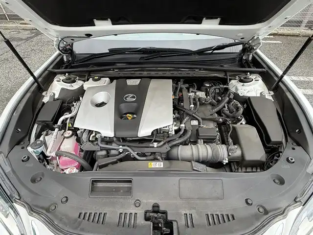 レクサス ＥＳ 300h 千葉県 2021(令3)年 2.9万km ソニッククォーツ サンルーフ/純正SDナビ（AM/FM/CD/DVD/フルセグTV/Bluetooth）/前後バックカメラ/ドライブレコーダー/ビルトインETC2.0/レーダークルーズコントロール/Lexus Safety System/パドルシフト/ステアリングヒーター/レザーシート/前席パワーシート/前席エアシート/前席シートヒーター/電動トランクリッド/LEDヘッドライト/純正フロアマット
