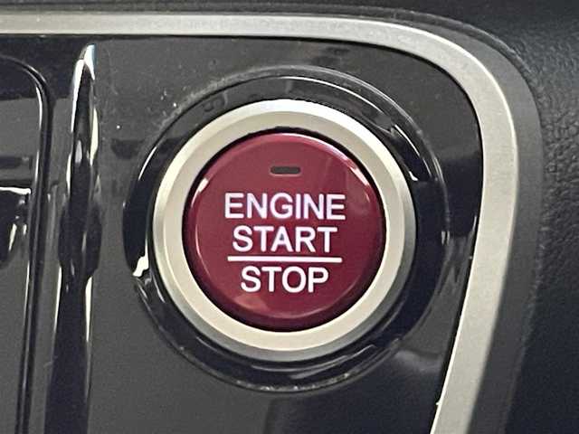 ホンダ Ｎ ＢＯＸ G SSパッケージ 滋賀県 2013(平25)年 6万km クリスタルブラックパール 禁煙車/KENWOODナビ/・ワンセグTV・CD・DVD・USB・AUX/バックカメラ/ETC/両側パワースライドドア/横滑り防止機能/ステアリングスイッチ/オートエアコン/LEDヘッドライト/ヘッドライトレベライザー/電動格納ミラー