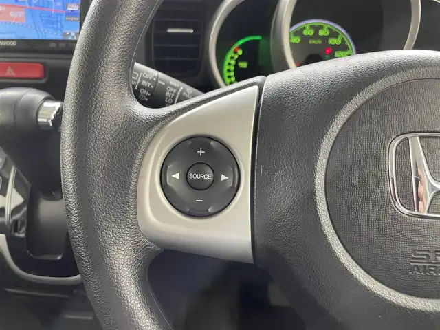 ホンダ Ｎ ＢＯＸ G SSパッケージ 滋賀県 2013(平25)年 6万km クリスタルブラックパール 禁煙車/KENWOODナビ/・ワンセグTV・CD・DVD・USB・AUX/バックカメラ/ETC/両側パワースライドドア/横滑り防止機能/ステアリングスイッチ/オートエアコン/LEDヘッドライト/ヘッドライトレベライザー/電動格納ミラー