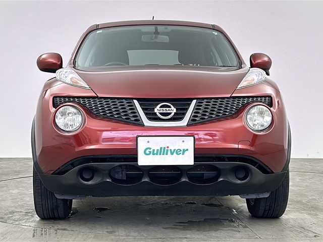 日産 ジューク 15RX 兵庫県 2010(平22)年 7.7万km ラディアントレッド ・純正ナビ&TVBT&CD&DVD&MSV/・ビルトインETC/・HIDオートライト/・純正17インチアルミホイール/・純正フロアマット/・ドアバイザー/・スマートキー/・プッシュスタート/・電動格納ミラー/・保証書/・取扱説明書