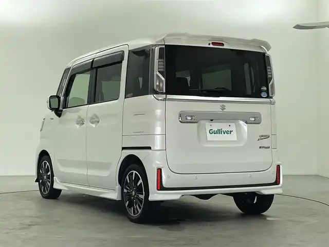 スズキ スペーシア カスタム HYBRID XS 福井県 2017(平29)年 4.7万km ピュアホワイトP 純正8インチSDナビ 　型式：CN-RZ83/（FM/AM/BT/CD/DVD/Ipod/SD)/4WD　/全方位カメラ  /シートヒーター /両側パワースライドドア /スペアキー /純正アルミホイール /フロントフォグ /前後コーナーセンサー /LEDヘッドライト /ABS/横滑り防止装置/レーンキープアシスト/オートライト/プリクラッシュセーフティ