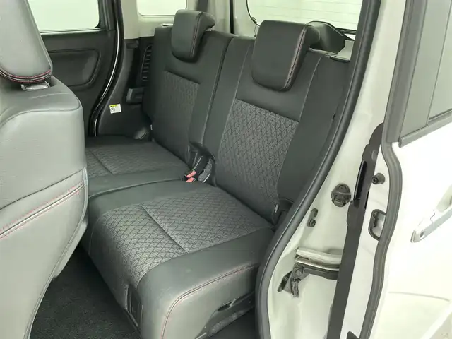 スズキ スペーシア カスタム HYBRID XS 福井県 2017(平29)年 4.7万km ピュアホワイトP 純正8インチSDナビ 　型式：CN-RZ83/（FM/AM/BT/CD/DVD/Ipod/SD)/4WD　/全方位カメラ  /シートヒーター /両側パワースライドドア /スペアキー /純正アルミホイール /フロントフォグ /前後コーナーセンサー /LEDヘッドライト /ABS/横滑り防止装置/レーンキープアシスト/オートライト/プリクラッシュセーフティ