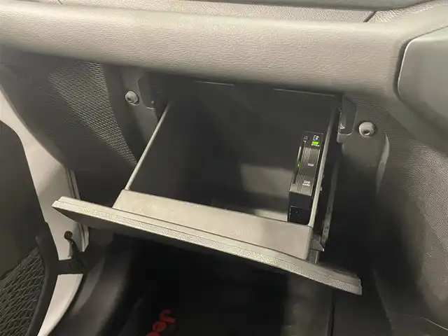 クライスラー・ジープ ラングラー アンリミテッド サハラ 岡山県 2020(令2)年 3.6万km ブライトホワイトクリアコート アダプティブクルーズコントロール/ブラインドスポットモニター/リアクロスパスディテクション/自動ブレーキ/パークアシスト/ブラックレザーシート/シートヒーター/ステアリングヒーター/純正ナビ/フルセグTV/アルパイン製９スピーカー/ＬＥＤヘッドライト/ＬＥＤフロントフォグ/オートライト/ＡｐｐｌｅＣａｒＰｌａｙ/Bluetooth/ＥＴＣ/社外サイドステップ