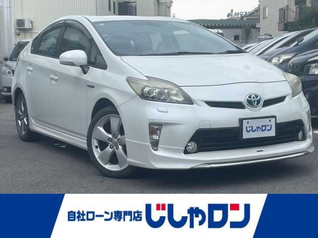 トヨタ プリウス G ツーリングセレクション 大阪府 2012(平24)年 11.4万km ホワイトパールクリスタルシャイン (株)IDOMが運営する【じしゃロン東大阪店】の自社ローン専用車両になりますこちらは現金またはオートローンご利用時の価格です。自社ローンご希望の方は別途その旨お申付け下さい/純正ナビ【NHZD-W62G】/フルセグ/BT/DVD/AM/FM/モデリスタエアロ/パワーシート（D席）/ハーフレザーシート/オートライト/クルーズコントロール/スマートキー＆プッシュスタート/純正17インチアルミ/取説＆保証書