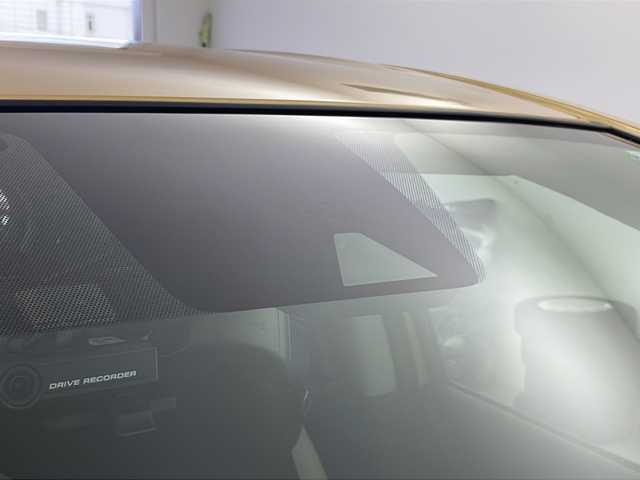 日産 ノート e－パワー X 栃木県 2017(平29)年 1.9万km ギャラクシーゴールド 純正ナビ （MM317D-W）/　フルセグTV/DVD/Bluetooth/デジタルインナーミラー/インテリジェントエマージェンシーブレーキ/レーダークルーズコントロール/全周囲カメラ/コーナーセンサー/ドライブレコーダー/AUTOライト/ETC
