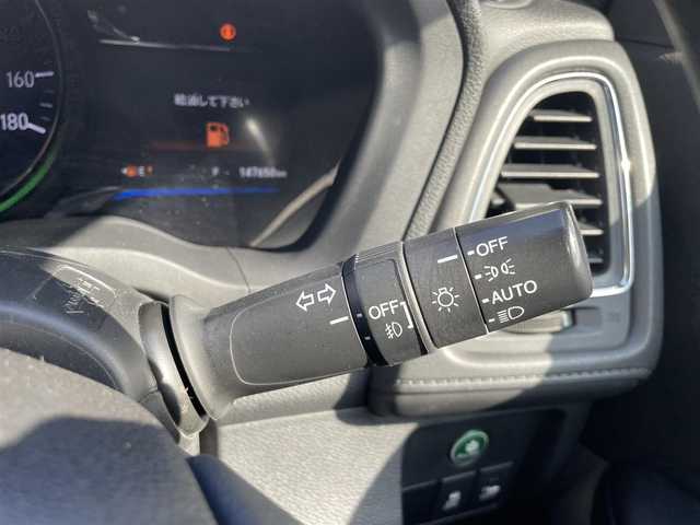 ホンダ ヴェゼル ハイブリッド X 神奈川県 2014(平26)年 14.8万km ホワイトオーキッドパール 【(株)IDOMが運営する【じしゃロン相模原店】の自社ローン対象車両になります。こちらは現金ご利用時の価格です。自社ローンご希望の方は別途その旨お申付け下さい。】/純正メモリナビ／Ｂｌｕｅｔｏｏｔｈ／ワンセグＴＶ／ＣＤ/バックカメラ/ＥＴＣ/スマートキー/プッシュエンジンスタート/前方ドライブレコーダー/オートライト/ＨＩＤ/パドルシフト/純正アルミホイール