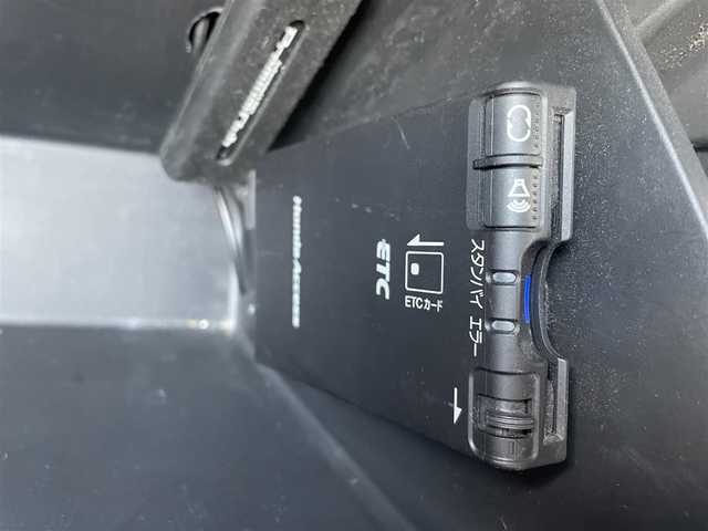 ホンダ ヴェゼル ハイブリッド X 神奈川県 2014(平26)年 14.8万km ホワイトオーキッドパール 【(株)IDOMが運営する【じしゃロン相模原店】の自社ローン対象車両になります。こちらは現金ご利用時の価格です。自社ローンご希望の方は別途その旨お申付け下さい。】/純正メモリナビ／Ｂｌｕｅｔｏｏｔｈ／ワンセグＴＶ／ＣＤ/バックカメラ/ＥＴＣ/スマートキー/プッシュエンジンスタート/前方ドライブレコーダー/オートライト/ＨＩＤ/パドルシフト/純正アルミホイール