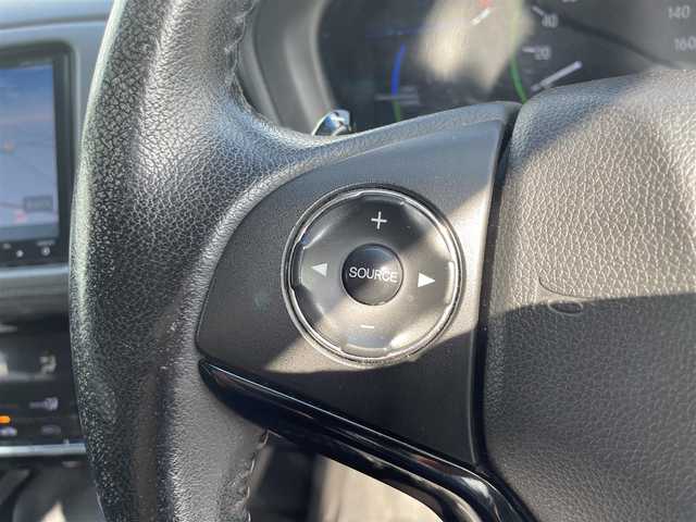 ホンダ ヴェゼル ハイブリッド X 神奈川県 2014(平26)年 14.8万km ホワイトオーキッドパール 【(株)IDOMが運営する【じしゃロン相模原店】の自社ローン対象車両になります。こちらは現金ご利用時の価格です。自社ローンご希望の方は別途その旨お申付け下さい。】/純正メモリナビ／Ｂｌｕｅｔｏｏｔｈ／ワンセグＴＶ／ＣＤ/バックカメラ/ＥＴＣ/スマートキー/プッシュエンジンスタート/前方ドライブレコーダー/オートライト/ＨＩＤ/パドルシフト/純正アルミホイール