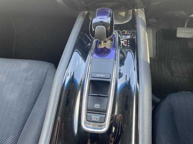 ホンダ ヴェゼル ハイブリッド X 神奈川県 2014(平26)年 14.8万km ホワイトオーキッドパール 【(株)IDOMが運営する【じしゃロン相模原店】の自社ローン対象車両になります。こちらは現金ご利用時の価格です。自社ローンご希望の方は別途その旨お申付け下さい。】/純正メモリナビ／Ｂｌｕｅｔｏｏｔｈ／ワンセグＴＶ／ＣＤ/バックカメラ/ＥＴＣ/スマートキー/プッシュエンジンスタート/前方ドライブレコーダー/オートライト/ＨＩＤ/パドルシフト/純正アルミホイール