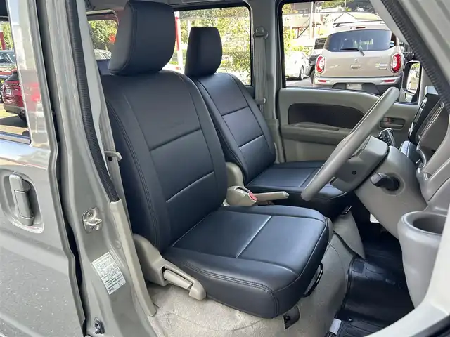 スズキ エブリイ JOIN 高知県 2024(令6)年 0.7万km グレー 社外ディスプレイオーディオ/バックカメラ/Bluetooth・USB接続/プッシュスタート/スマートキー/シートヒーター/オートライト/コーナーセンサー/衝突軽減ブレーキ/レーンアシスト/革調シートカバー/アイドリングストップ/オーバーヘッドコンソール/ドアバイザー/電動格納ミラー