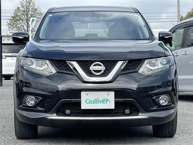 日産 エクストレイル 20X エマージェンシーブレーキ 道央・札幌 2017(平29)年 9万km ダイヤモンドブラック ４WD/純正SDナビ/DVD/SD/BT/AUX/エマージェンシーブレーキ/横滑り防止装置/ダウンヒルアシストコントロール/クリアランスソナー/バックカメラ/ビルトインETC/ECOMODE/前席シートヒーター/レザーシート/革巻きステアリング/ステアリングリモコン/プッシュスタート/スマートキー/LEDヘッドライト/オートライト/フォグランプ/電動格納ミラー/ウィンカーミラー/純正フロアマット/ドアバイザー