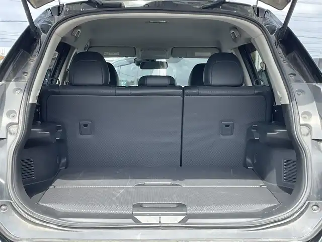 日産 エクストレイル 20X エマージェンシーブレーキ 道央・札幌 2017(平29)年 9万km ダイヤモンドブラック ４WD/純正SDナビ/DVD/SD/BT/AUX/エマージェンシーブレーキ/横滑り防止装置/ダウンヒルアシストコントロール/クリアランスソナー/バックカメラ/ビルトインETC/ECOMODE/前席シートヒーター/レザーシート/革巻きステアリング/ステアリングリモコン/プッシュスタート/スマートキー/LEDヘッドライト/オートライト/フォグランプ/電動格納ミラー/ウィンカーミラー/純正フロアマット/ドアバイザー