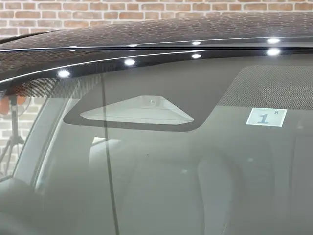 トヨタ カローラ スポーツ ハイブリッドG 岩手県 2023(令5)年 0.9万km グレーメタリック メーカーオプション10.5インチディスプレイオーディオ(ナビ/フルセグTV/USB(C端子入力)/AppleCarPlay/AndroidAuto/ミラキャスト)/トヨタセーフティセンス/プリクラッシュセーフティ/レーダークルーズコントロール/レーントレーシングアシスト/プロアクティブドライビングアシスト/オートマチックハイビーム/ドライバー異常時対応システム/ロードサインアシスト/メーカーオプションブラインドスポットモニター・安心降車アシスト/クリアランスソナー/パーキングサポートブレーキ/横滑り防止装置/メーカーオプション快適温熱シート/ブレーキホールド/録画機能付きバックガイドモニター/純正ドライブレコーダー/ETC2.0/応急用スペアタイヤ/デッキボード/LEDヘッドランプ/純正16インチアルミホイール