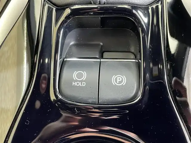 トヨタ カローラ スポーツ ハイブリッドG 岩手県 2023(令5)年 0.9万km グレーメタリック メーカーオプション10.5インチディスプレイオーディオ(ナビ/フルセグTV/USB(C端子入力)/AppleCarPlay/AndroidAuto/ミラキャスト)/トヨタセーフティセンス/プリクラッシュセーフティ/レーダークルーズコントロール/レーントレーシングアシスト/プロアクティブドライビングアシスト/オートマチックハイビーム/ドライバー異常時対応システム/ロードサインアシスト/メーカーオプションブラインドスポットモニター・安心降車アシスト/クリアランスソナー/パーキングサポートブレーキ/横滑り防止装置/メーカーオプション快適温熱シート/ブレーキホールド/録画機能付きバックガイドモニター/純正ドライブレコーダー/ETC2.0/応急用スペアタイヤ/デッキボード/LEDヘッドランプ/純正16インチアルミホイール