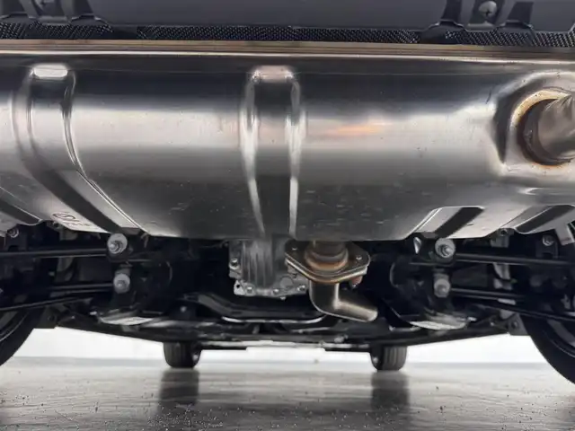 マツダ ロードスター S レザーパッケージ Vセレクション 三重県 2024(令6)年 0.5万km ディープクリスタルブルーマイカ プレミアムガソリン/FR/6F/純正 8.8インチナビ/（FM/AM/Bluetooth/USB/Amazon Alexa/CarPlay/AndroidAuto/TV）/バックカメラ/BOSEサウンドシステム（9スピーカー/AUDIOPILOT2）/ドライブレコーダー 前方/ビルトイン ETC（助手席シート背面）/i-ACTIVSENSE/運転支援/・標識連動車速設定（レーダークルコン連動対応）/・交通標識認識システム/・速度標識警報/・マツダレーダークルーズコントロール（MRCC）/リスク警報/・後側方車両接近検知（RCTA）/・車線逸脱警報（LDWS）/・ブラインドスポットモニタリング（BSM）/・降車時警告/事故回避支援/・ディスタンス＆スピードアラート/・スマートブレーキサポート（前進・後進）/ドライバーアテンションアラート/・疲労・注意力低下警報/装備/・ナッパレザーシート（色：スポーツタン）/・シートヒーター（D/N）/・オートエアコン/・オートライト/・アダプティブLEDヘッドライト/・オートワイパー/・ステアリングスイッチ/・プッシュスタート/・純正16inAW/・入力用USB type-Cジャックx2/・クロス（布）ルーフ：ベージュ色/など