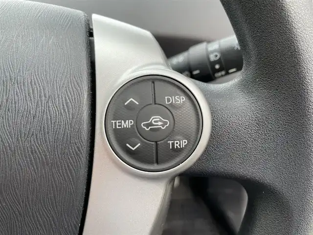 トヨタ プリウス S 長野県 2013(平25)年 6.8万km ブラック 純正ナビ(AM/FM/BT/TV/DVD)/プッシュスタート/フルセグテレビ/ナックカメラ/ETC/スペアキー/純正フロアマット/ABS/横滑り防止装置/オートライト