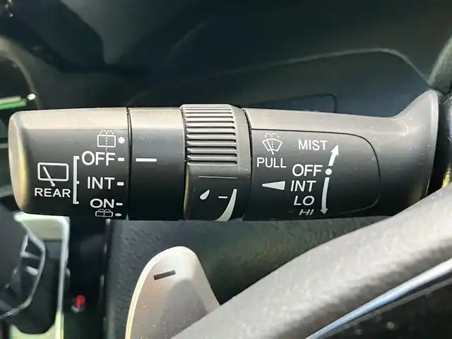 ホンダ Ｎ ＢＯＸ カスタム L ターボ 静岡県 2021(令3)年 3.4万km プラチナホワイトパール 純正8インチナビ（CD/DVD/BT/フルセグ）/バックカメラ/D席N席シートヒーター/パドルシフト/エンジンスタートボタン/パワーステアリング/パワーウィンドウ/アイドリングストップ/スマートキー/オートエアコン/レーダークルーズコントロール/USB入力端子/ETC/純正フロアマット/純正アルミホイール/ベンチシート/ハーフレザーシート/両側パワースライドドア/ABS/横滑り防止装置/コーナーセンサー/レーンキープアシスト/盗難防止装置/オートライト/オートマチックハイビーム/LEDヘッドライト/W+サイドエアバッグ/カーテンエアバッグ/衝突軽減システム