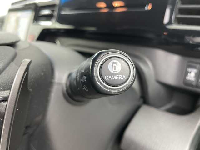 ホンダ ステップワゴン スパーダ ホンダセンシング 道央・札幌 2019(平31)年 8.6万km スーパープラチナメタリック ・４WD/ホンダセンシング/・衝突軽減ブレーキ〈CMBS〉/・LKAS〈車線維持支援システム〉/・レーダークルーズコントロール/・純正9インチインターナビ/・DVD.CD.SD.BT.フルセグ/・マルチビューカメラシステム/・両側パワースライドドア/・リアドアわくわくゲート/・フロントワイパーデアイサー/・LEDライト/オートハイビーム/・ミラーヒーター/・ビルとインETC/・スタッドレスタイヤ積込み有/・スマートキーｘ２