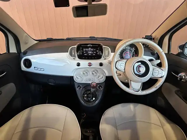 フィアット ５００ ツインエア ポップ 愛知県 2016(平28)年 9.8万km ビアンコ・ガーラ 登録時走行距離97957キロ/純正オーディオ/Bluetooth接続/USB入力端子/前方ドライブレコーダー/革シートカバー/リモコンキー/純正フロアマット/取扱説明書/保証書