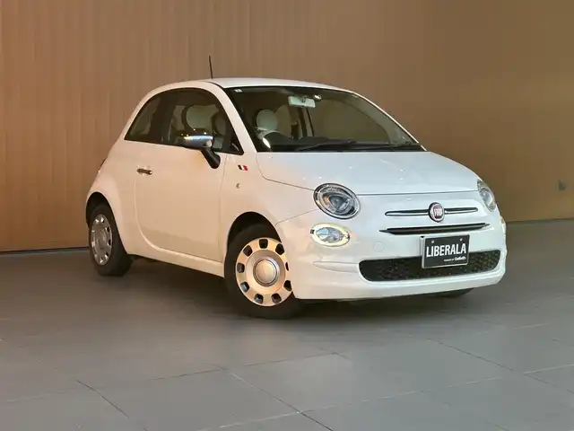 フィアット ５００ ツインエア ポップ 愛知県 2016(平28)年 9.8万km ビアンコ・ガーラ 登録時走行距離97957キロ/純正オーディオ/Bluetooth接続/USB入力端子/前方ドライブレコーダー/革シートカバー/リモコンキー/純正フロアマット/取扱説明書/保証書