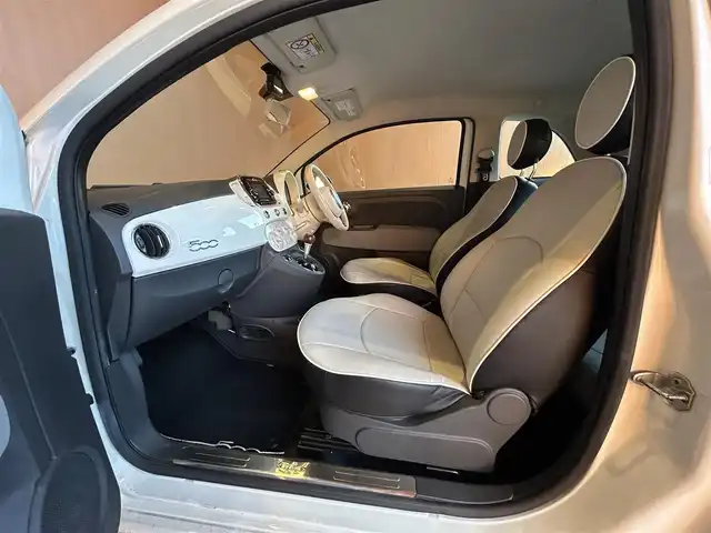 フィアット ５００ ツインエア ポップ 愛知県 2016(平28)年 9.8万km ビアンコ・ガーラ 登録時走行距離97957キロ/純正オーディオ/Bluetooth接続/USB入力端子/前方ドライブレコーダー/革シートカバー/リモコンキー/純正フロアマット/取扱説明書/保証書