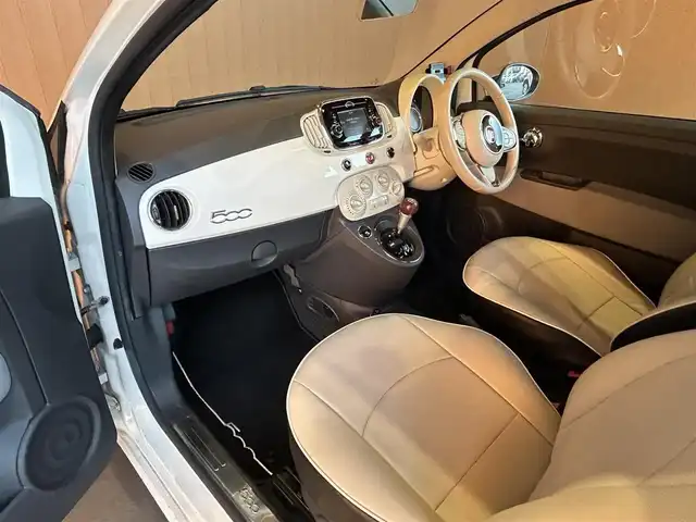 フィアット ５００ ツインエア ポップ 愛知県 2016(平28)年 9.8万km ビアンコ・ガーラ 登録時走行距離97957キロ/純正オーディオ/Bluetooth接続/USB入力端子/前方ドライブレコーダー/革シートカバー/リモコンキー/純正フロアマット/取扱説明書/保証書