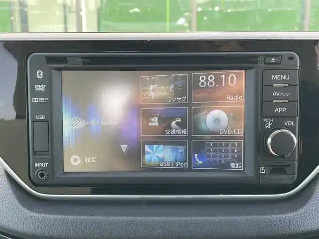 ダイハツ ムーヴ X SA 和歌山県 2015(平27)年 1.6万km ホワイト 社外ナビ/バックカメラ/HDMI/衝突軽減ブレーキ/コーナーセンサー/横滑り防止機能/アイドリングストップ/純正アルミホイール/純正フロアマット/オートライト