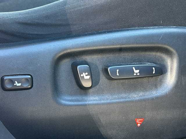 レクサス ＲＸ 450h 千葉県 2009(平21)年 11.5万km シルバーマイカメタリック ナビ　バックカメラ　フルセグＴＶ　ＥＴＣ　ＣＤ　ＤＶＤ　ＭＤ　クルーズコントロール　ＡＣ１００Ｖ　ヘッドアップディスプレイ　オートライト　ＬＥＤヘッドライト　４ＷＤ　スマートキー　プッシュスタート