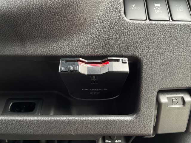 三菱 ｅＫスペース カスタムT セーフティパッケージ 愛媛県 2019(令1)年 4.4万km アメジストブラック 社外ナビ（KENWOOD）/・Bluetooth/・CD/DVD/マルチアラウンドビューモニター/両側パワースライドドア/衝突軽減ブレーキ/レーンキープアシスト/オートライト/オートマチックハイビーム/クルーズコントロール/LEDヘッドライト/シートヒーター/リアサーキュレーター/純正15インチAW/純正フロアマット/スマートキー/プッシュスタート