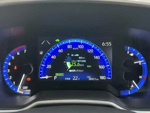 トヨタ カローラ クロス ハイブリッド Z 兵庫県 2023(令5)年 3.9万km プラチナホワイトパールマイカ 純正ナビ/フルセグ/BTオーディオ/パノラミックビューモニター/ビルトインETC/ドラレコ/トヨタセーフティー/オートホールド/シートヒーター/パワーバックドア/モデリスタエアロ（FSR）/ガラスルーフ/スペアキー×1/USBポート
