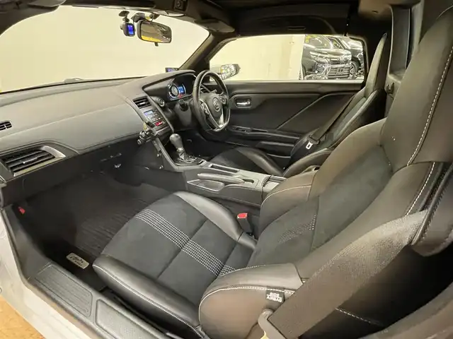 ホンダ Ｓ６６０ α 群馬県 2016(平28)年 4万km プレミアムスターホワイトパール クルーズコントロール/LEDオートライト/ハーフレザーシート/純正15インチAW（前）/純正16インチAW（後）/パドルシフト/ステアリングスイッチ/純正オーディオ/　　FM/AM/AUX/横滑り防止装置/サイドエアバッグ/スマートキー/ETC