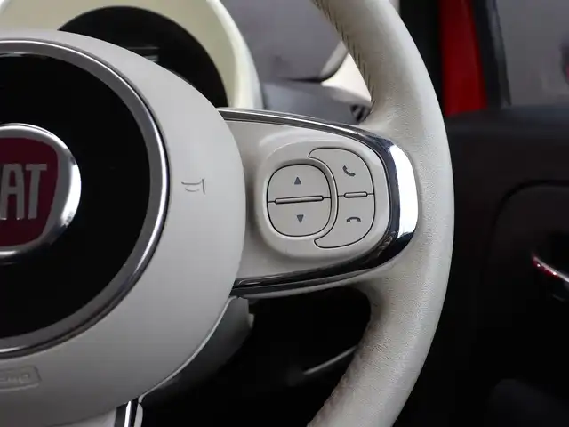 フィアット ５００ 1．2 ポップ 長野県 2019(令1)年 1.9万km 赤 純正Ｕｃｏｎｎｅｃｔタッチ式オーディオ/ＣａｒＰｌａｙ　/リモコンキー　/横滑り防止