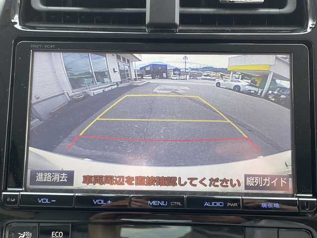 トヨタ プリウス A 大分県 2017(平29)年 4.7万km ホワイトパールクリスタルシャイン 純正ナビ/フルセグTV/Bluetooth/純正ビルトインETC/純正フロアマット/純正15インチアルミホイール/純正LEDヘッドライト/オートライト/オートマチックハイビーム/ドラレコ/横滑り防止装置/コーナーセンサー/バックカメラ/クルーズコントロール