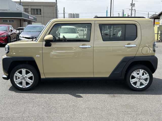 ダイハツ タフト G 広島県 2021(令3)年 4.2万km サンドベージュメタリック メッキパック/ガラスルーフ/純正ナビ/「フルセグTV/CD/DVD/Bluetooth」/バックカメラ/ETC/シートヒーター「D/N席」/衝突被害軽減システム/前後コーナーセンサー/先行車発進お知らせ機能/車線逸脱警報/標識認識機能/ふらつき警報/電動パーキングブレーキ/電動ホールド機能/LEDヘッドライト/フォグランプ/アダプティブハイビーム/純正15インチAW/純正フロアマット/保証書/取扱説明書