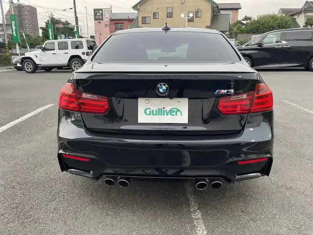 ＢＭＷ Ｍ３ セダン 神奈川県 2015(平27)年 5.4万km サファイアブラックP OP１９インチAW/赤レザーシート/・前席パワーシート/・前席シートヒーター/純正HDDナビ/・MSV・DVD/・AUX・USB端子/・フルセグTV/・バックカメラ/パークディスタンスコントロール/インテリジェントセーフティ/・Cityブレーキ機能付き追突警告/・レーンデパーチャウォーニング/リアスポイラー/HIDライト/サイド・カーテンエアバック/スマートキーX2/新車時手帳、取説