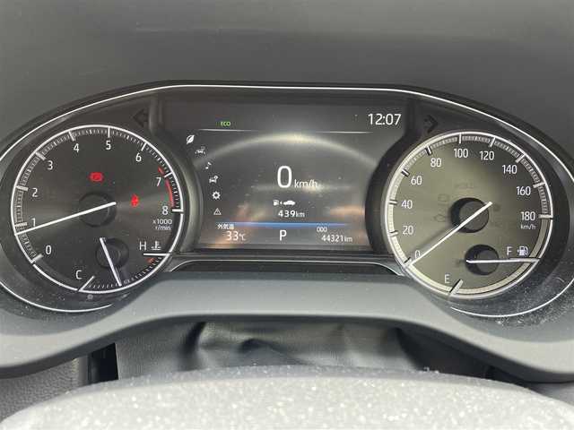 トヨタ ハリアー Z 岡山県 2020(令2)年 4.5万km ブラック 登録時走行距離44321キロ/純正12，3インチナビ/AM/FM/Bluetooth/TV/Miracast/JBLサウンド/Toyota Safety Sense/・プリクラッシュセーフティ/・レーンディパーチャーアラート/・ブラインドスポットモニター/・レーダークルーズコントロール/コーナーセンサー/アラウンドビューモニター/デジタルインナーミラー/ヘッドアップディスプレイ/電動リアゲート/純正19インチAW/プッシュスタート/スマートキー/ETC2.0