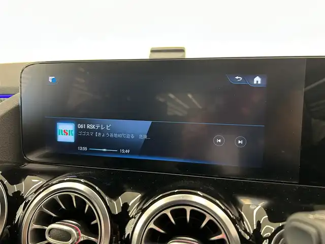 メルセデス・ベンツ ＧＬＡ２００ｄ 4マチック AMGライン 岡山県 2020(令2)年 3万km ポーラホワイト 純正ナビ　/全方位カメラ　/Ｂｌｕｅｔｏｏｔｈ　/フルセグTV/AMGパッケージ/RSP/アンビエントライト　/DSR/ハーフレザーシート　/コーナーセンサー　/道路標識アシスト/アテンションアシスト/レーンキープアシスト　/アクティブブレーキアシスト　/レーンチェンジアシスト　/アクティブブレーキアシスト/横滑り防止装置/パワーバックドア　/LEDヘッドライト/ＥＴＣ