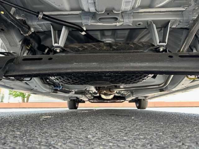 ダイハツ タント カスタム X 茨城県 2024(令6)年 0.3万km シャイニングホワイトパール 両側パワースライドドア　/シートヒーター　/ＬＥＤライト　/コーナーセンサー前後　/アイドリングストップ　/オートライト　/レーンキープアシスト　/パーキングアシスト　/プッシュスタート　/エアバックＷ＋サイド/パワーステアリング/パワーウィンドウ/スペアキー/純正14インチアルミホイール