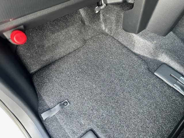 ダイハツ タント カスタム X 茨城県 2024(令6)年 0.3万km シャイニングホワイトパール 両側パワースライドドア　/シートヒーター　/ＬＥＤライト　/コーナーセンサー前後　/アイドリングストップ　/オートライト　/レーンキープアシスト　/パーキングアシスト　/プッシュスタート　/エアバックＷ＋サイド/パワーステアリング/パワーウィンドウ/スペアキー/純正14インチアルミホイール