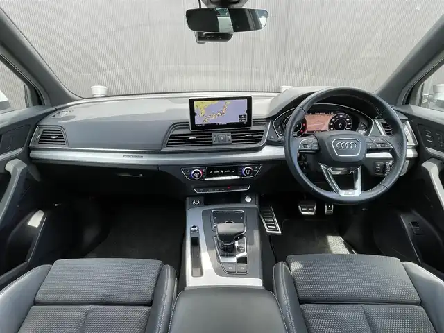 アウディ Ｑ５ 40TDIクワトロ スポーツ 長野県 2020(令2)年 2.3万km グレイシアホワイトメタリック S LINE パッケージ/アシスタンスパッケージ/・フロントエマージェンシーブレーキアシスト/・アダプティブクルーズコントロール（ACC）/・Audiサイドアシスト/・アクティブレーンアシスト/・パークアシストプラス/MMIナビ/・360°カメラ/・フルセグTV/・bluetooth/・USB/マトリクスLEDヘッドライト/後席モニター/D/Nパワーシート/D/Nシートヒーター/パワーバックドア/パークエイド/ダウンヒルアシスト/アイドリングストップ/ドライブセレクト/アドバンストキー/ETC/保証書・取説・スペアキー