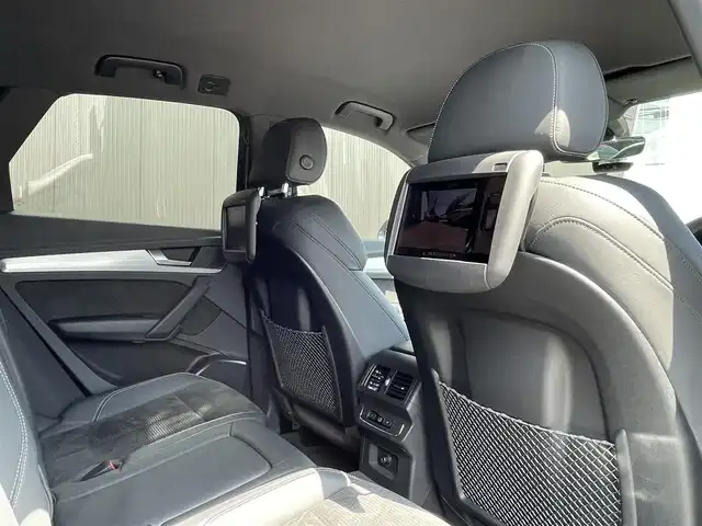 アウディ Ｑ５ 40TDIクワトロ スポーツ 長野県 2020(令2)年 2.3万km グレイシアホワイトメタリック S LINE パッケージ/アシスタンスパッケージ/・フロントエマージェンシーブレーキアシスト/・アダプティブクルーズコントロール（ACC）/・Audiサイドアシスト/・アクティブレーンアシスト/・パークアシストプラス/MMIナビ/・360°カメラ/・フルセグTV/・bluetooth/・USB/マトリクスLEDヘッドライト/後席モニター/D/Nパワーシート/D/Nシートヒーター/パワーバックドア/パークエイド/ダウンヒルアシスト/アイドリングストップ/ドライブセレクト/アドバンストキー/ETC/保証書・取説・スペアキー