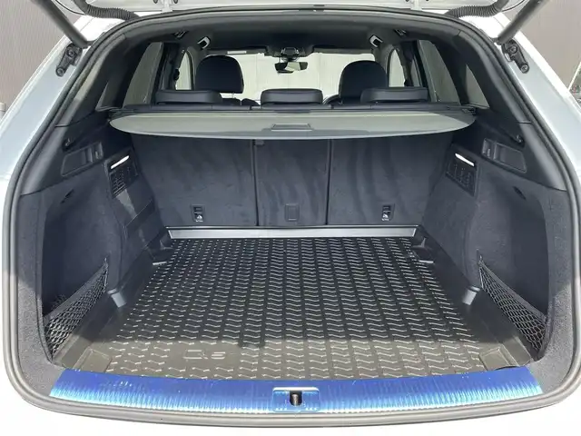 アウディ Ｑ５ 40TDIクワトロ スポーツ 長野県 2020(令2)年 2.3万km グレイシアホワイトメタリック S LINE パッケージ/アシスタンスパッケージ/・フロントエマージェンシーブレーキアシスト/・アダプティブクルーズコントロール（ACC）/・Audiサイドアシスト/・アクティブレーンアシスト/・パークアシストプラス/MMIナビ/・360°カメラ/・フルセグTV/・bluetooth/・USB/マトリクスLEDヘッドライト/後席モニター/D/Nパワーシート/D/Nシートヒーター/パワーバックドア/パークエイド/ダウンヒルアシスト/アイドリングストップ/ドライブセレクト/アドバンストキー/ETC/保証書・取説・スペアキー