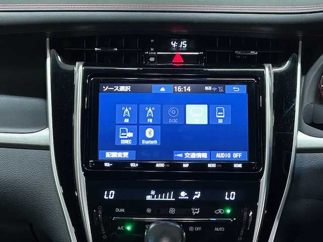 トヨタ ハリアー プレミアム 道央・札幌 2019(令1)年 6.6万km ホワイトパールクリスタルシャイン 【2509041456】/４ＷＤ　/純正９インチナビ　/フルセグＴＶ　/バックカメラ　/パワーバックドア　/トヨタセーフティセンス　/ハーフレザーシート　/純正１８インチアルミホイール　/コーナーセンサー　/ドライブレコーダー　/ＬＥＤヘッドライト/ETC